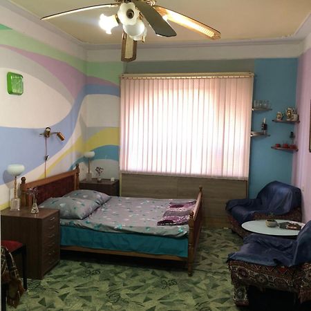 Guest House Dompolski Гюмри Екстериор снимка
