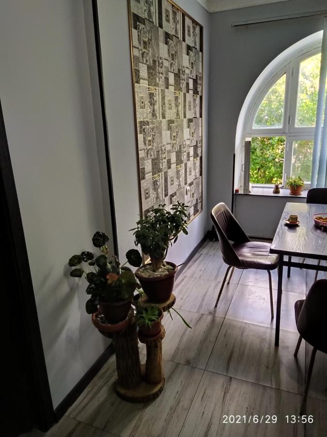 Guest House Dompolski Гюмри Екстериор снимка