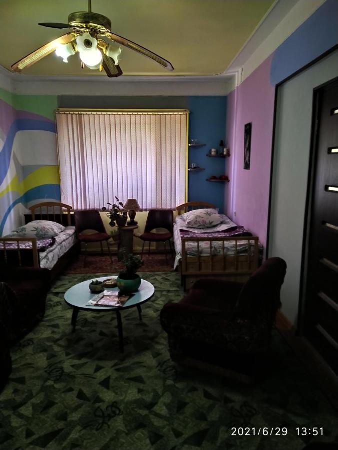 Guest House Dompolski Гюмри Екстериор снимка