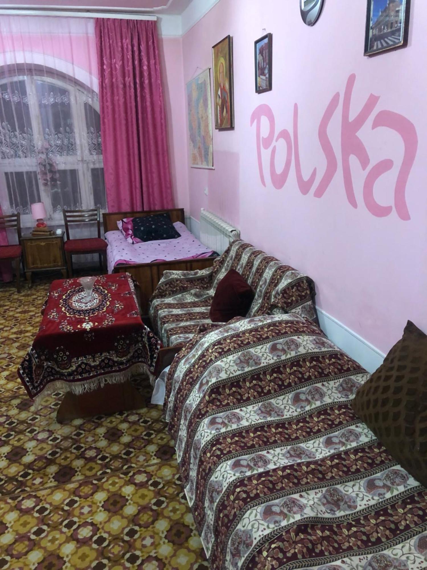 Guest House Dompolski Гюмри Екстериор снимка