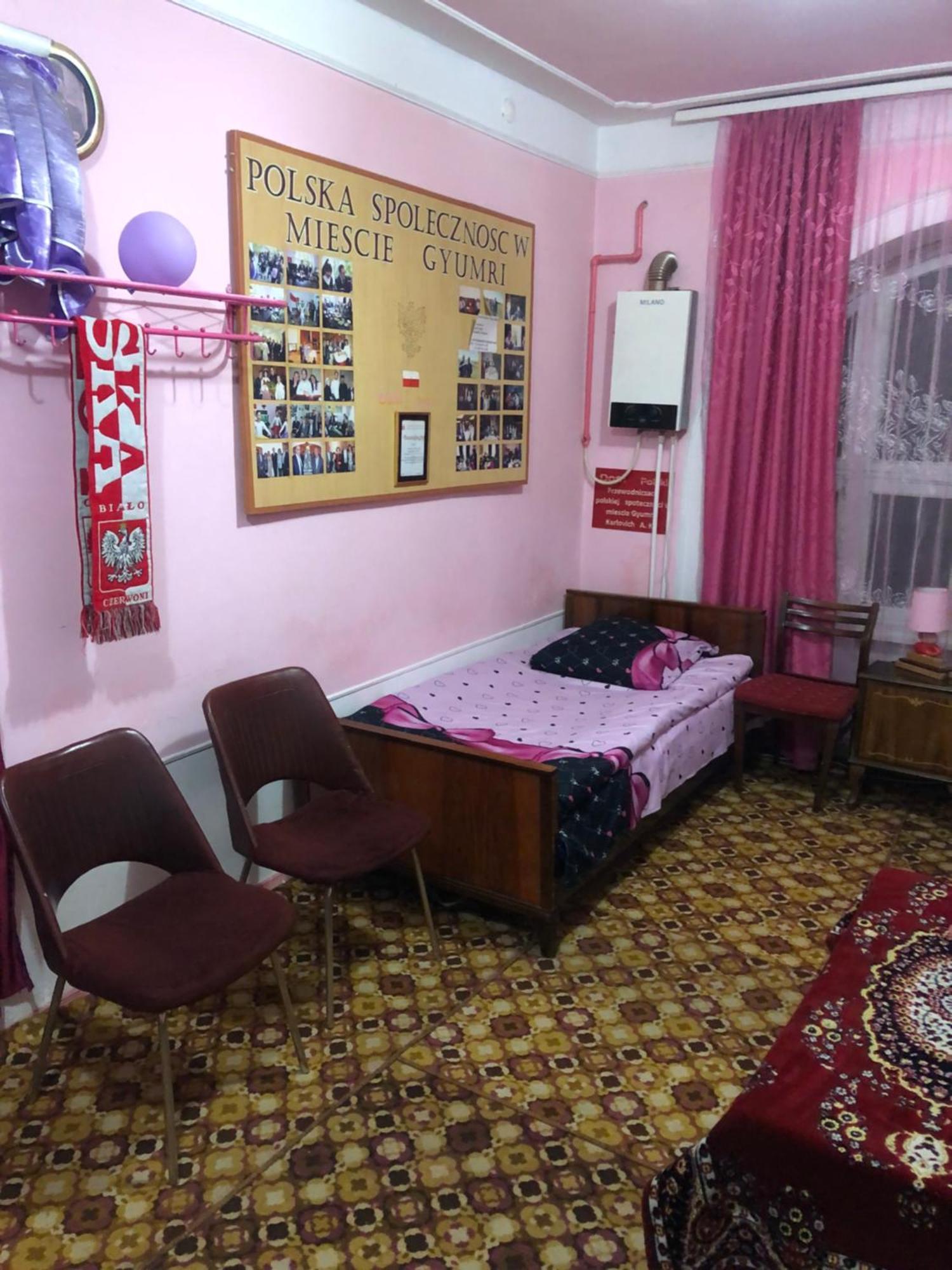 Guest House Dompolski Гюмри Екстериор снимка