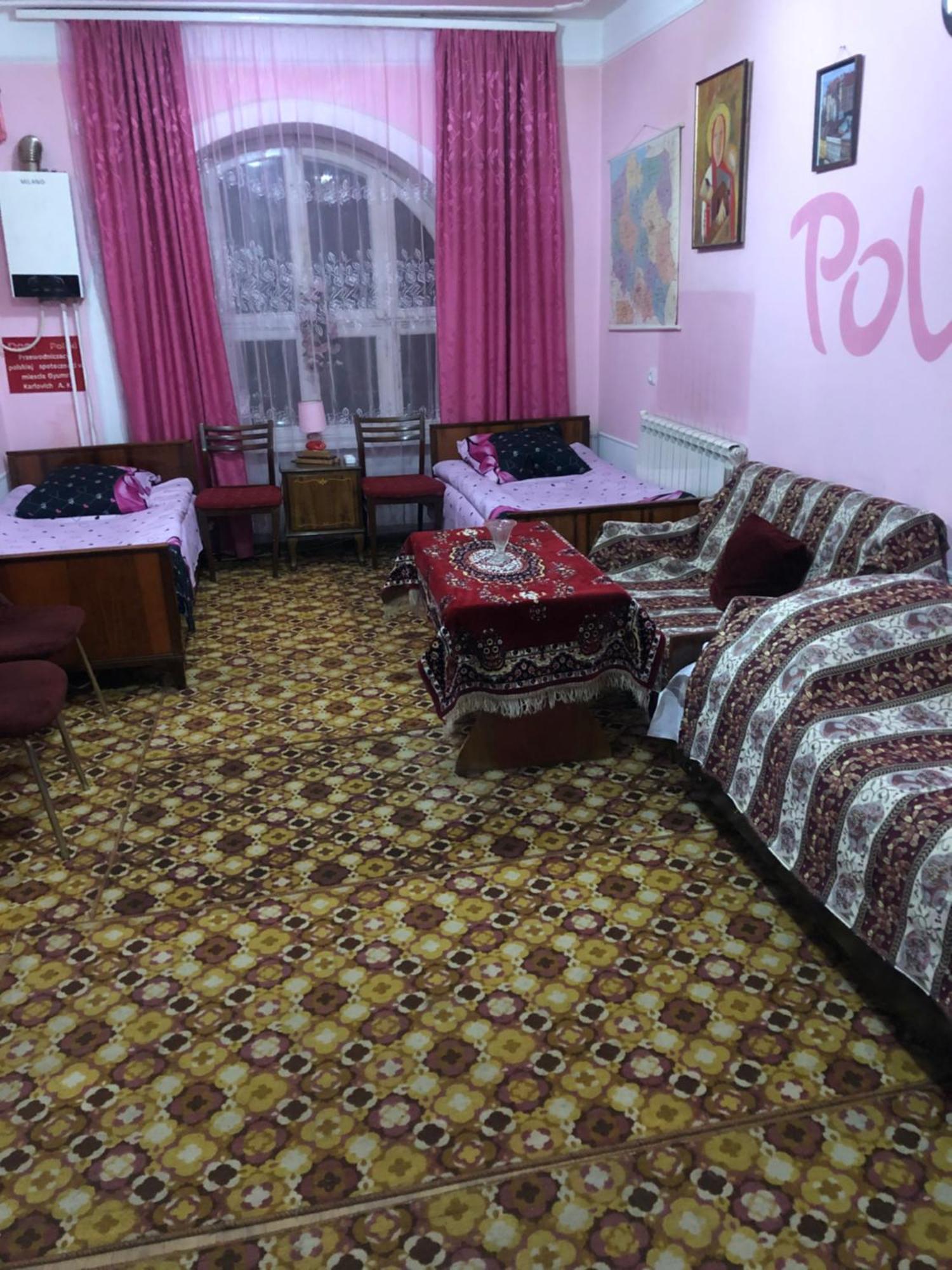 Guest House Dompolski Гюмри Екстериор снимка