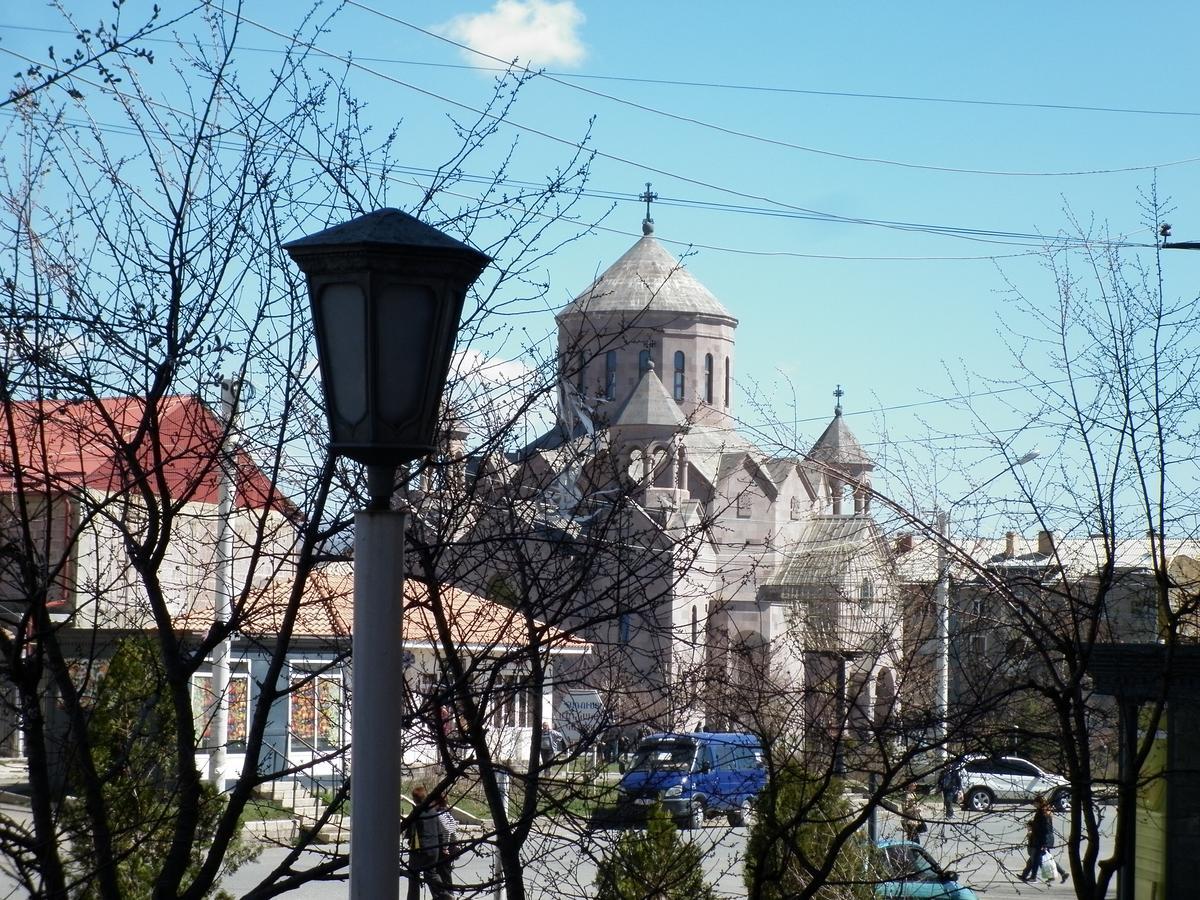 Guest House Dompolski Гюмри Екстериор снимка
